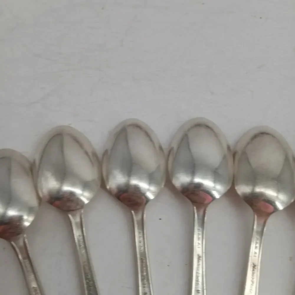 8X Tsp Vtg Manor Plate Triple Rose Rosedale Teaspoons Silverplate